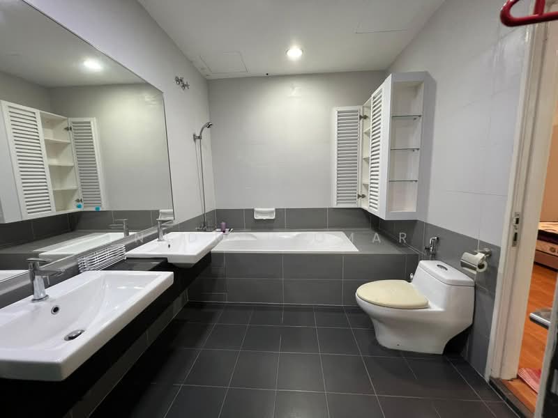 3-storey Terraced House for Sale in Batu Caves (Selangor) - Nadrah Omar - PropertyGuru.com.my