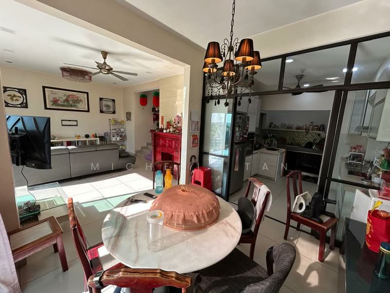 Twin Villa for Sale in Seri Kembangan (Selangor) - Michelle Tan - PropertyGuru.com.my
