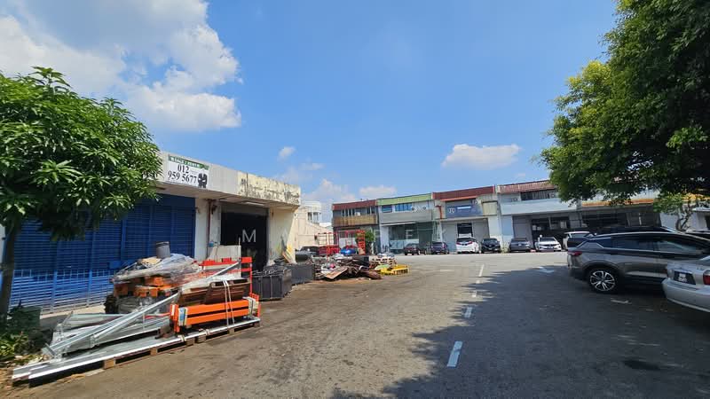 Factory for Rent in Taman Perindustrian Puchong Utama (Puchong) - Max Pek - PropertyGuru.com.my