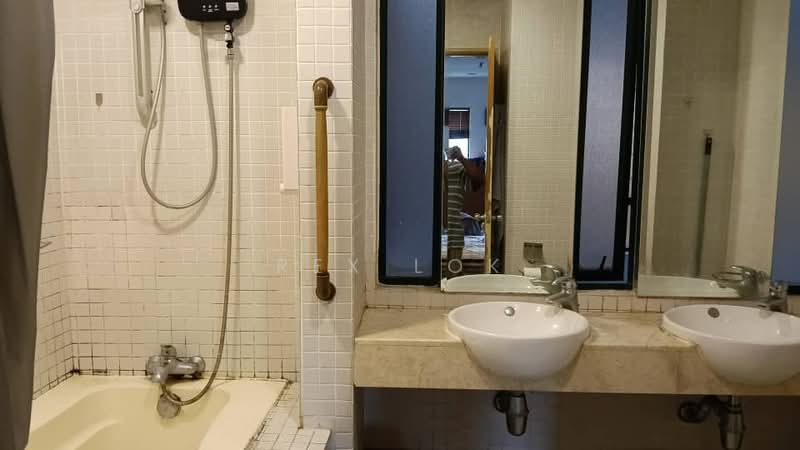Condominium for Rent at 10 Semantan Suites - Rex Lok - Bathroom - PropertyGuru.com.my