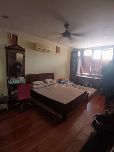 Rumah Teres 2 Tingkat untuk Dijual di Kampung Kerinchi (Bangsar South) (Kuala Lumpur) - Hanif Kasmani - PropertyGuru.com.my