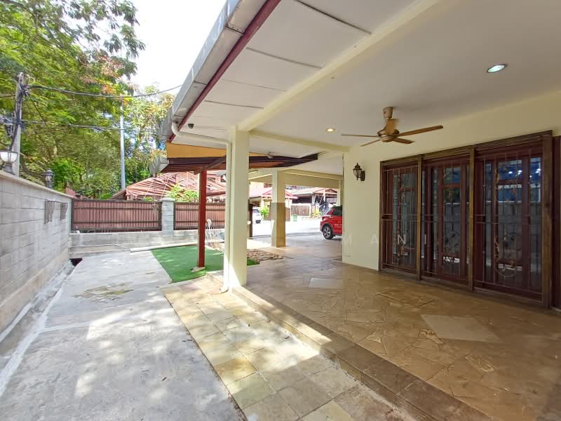 2-storey Terraced House for Sale in Pantai Dalam (Pantai) - Hanif Kasmani - PropertyGuru.com.my