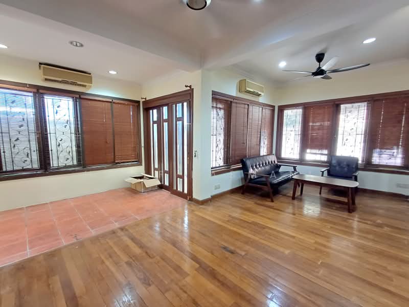2-storey Terraced House for Sale in Pantai Dalam (Pantai) - Hanif Kasmani - PropertyGuru.com.my