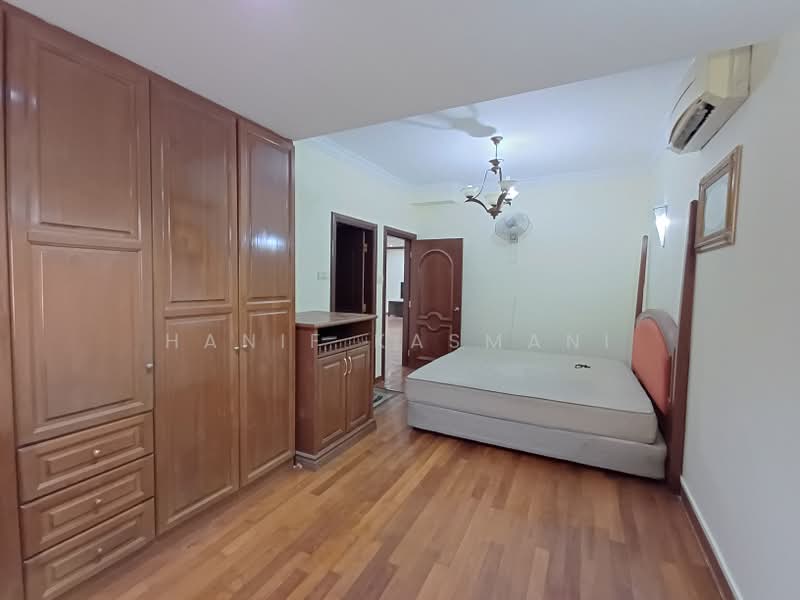 2-storey Terraced House for Sale in Pantai Dalam (Pantai) - Hanif Kasmani - PropertyGuru.com.my