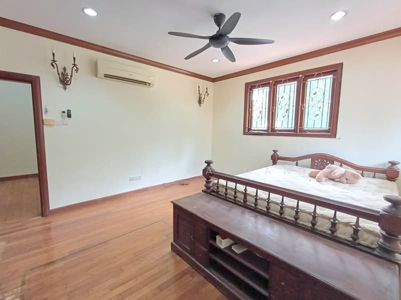 2-storey Terraced House for Sale in Pantai Dalam (Pantai) - Hanif Kasmani - PropertyGuru.com.my