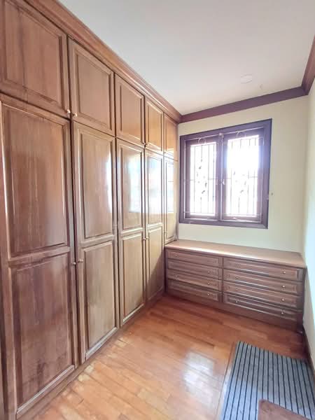 2-storey Terraced House for Sale in Pantai Dalam (Pantai) - Hanif Kasmani - PropertyGuru.com.my
