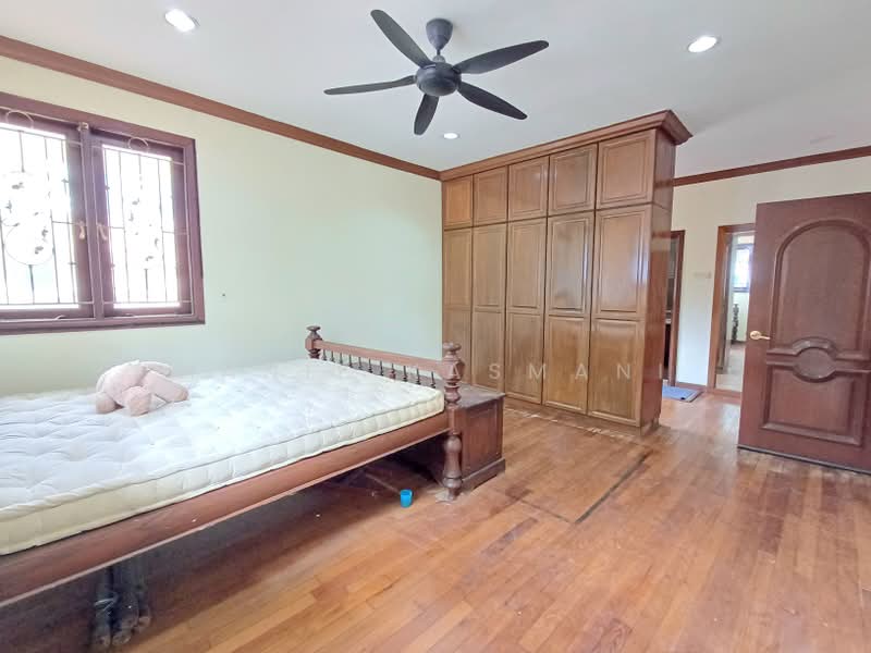 2-storey Terraced House for Sale in Pantai Dalam (Pantai) - Hanif Kasmani - PropertyGuru.com.my