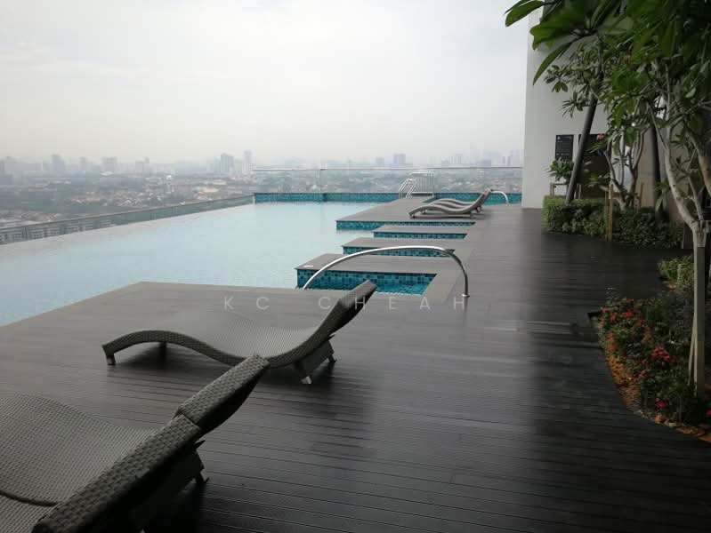 Shop / Office for Sale in Petaling Jaya (Selangor) - KC Cheah - Pool - PropertyGuru.com.my