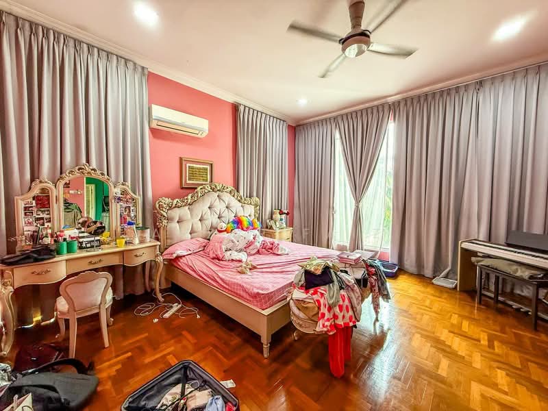 Bungalow for Sale in Seksyen 8 (Kota Damansara) - Amzar Faiz - PropertyGuru.com.my