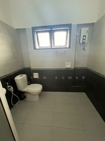 Rumah Teres 2 Tingkat untuk Disewa di Bangsar Baru (Bangsar) - Bryan Kumar - Bathroom - PropertyGuru.com.my