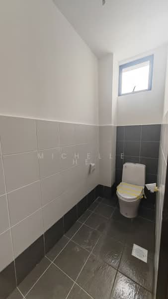 Shop / Office for Rent in Taman Kota Masai (Pasir Gudang) - Michelle He - Bathroom - PropertyGuru.com.my