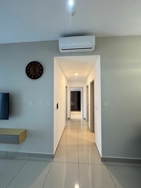 Servis Apartment untuk Disewa di M Oscar - Austin Loo - Corridor - PropertyGuru.com.my