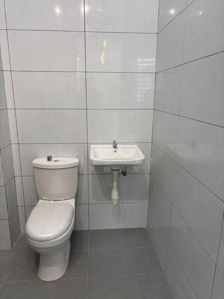 Rumah Teres 1-Tingkat untuk Dijual di Kampung Kepayang (Perak) - Mohamad Irwan - Bathroom - PropertyGuru.com.my