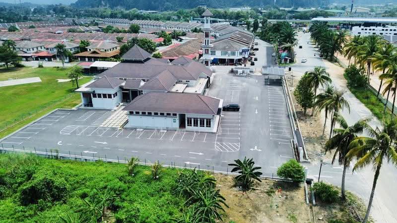 Rumah Teres 1-Tingkat untuk Dijual di Kampung Kepayang (Perak) - Mohamad Irwan - Exterior - PropertyGuru.com.my