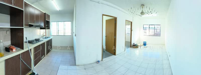 Rumah Flat untuk Dijual di Lestari Apartment - Firdaus Hamidun - PropertyGuru.com.my