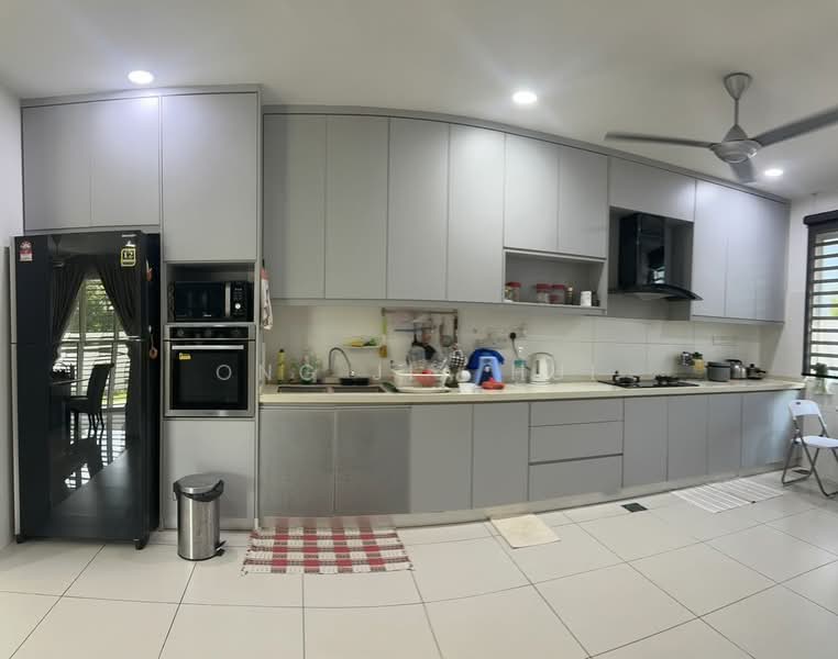 2-storey Terraced House for Sale in Bandar Sri Sendayan (Negeri Sembilan) - Ong Jia Hui - Kitchen - PropertyGuru.com.my