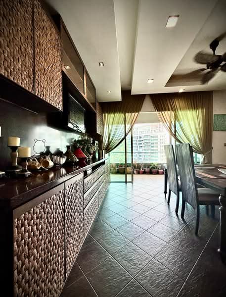 Condominium for Sale at The Cove Condominium - Ressha Ramesh - Dining Room - PropertyGuru.com.my