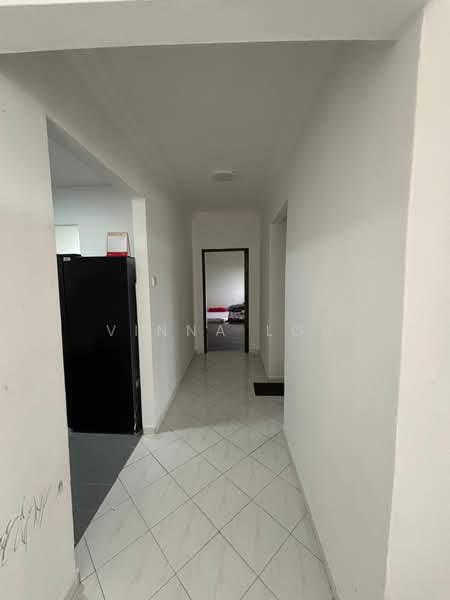 Apartment for Rent at Seri Mutiara Apartment - Vinna Loh - Corridor - PropertyGuru.com.my