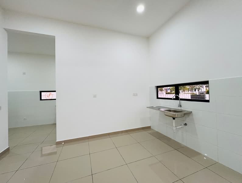 Rumah Teres 1 Tingkat untuk Disewa di Eco Grandeur (Puncak Alam) - Jansen Khoo - Kitchen - PropertyGuru.com.my