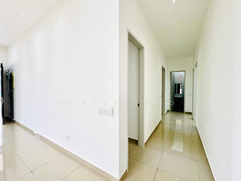 Rumah Teres 1 Tingkat untuk Disewa di Eco Grandeur (Puncak Alam) - Jansen Khoo - Corridor - PropertyGuru.com.my