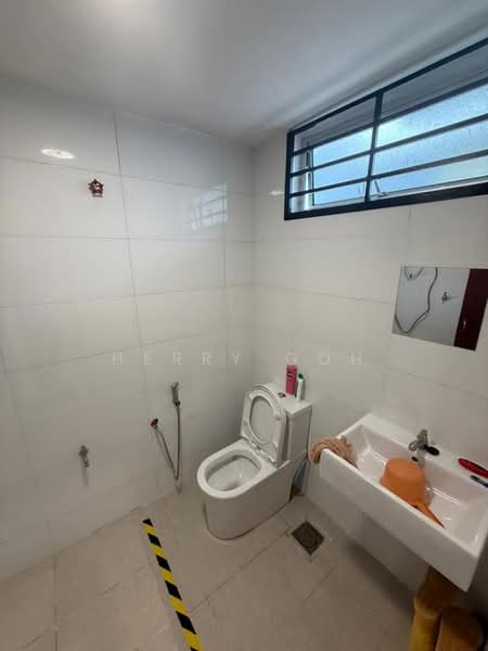 1-storey Terraced House for Sale in Bandar Pulai Jaya (Kulai) - Herry Goh - Bathroom - PropertyGuru.com.my