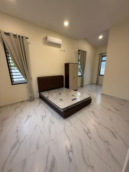 1-storey Terraced House for Sale in Bandar Pulai Jaya (Kulai) - Herry Goh - Bedroom - PropertyGuru.com.my