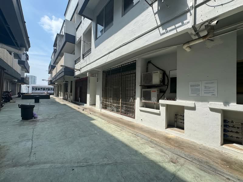 Shop / Office for Sale in Bangi (Selangor) - Zairul Asrah Zulkefli - Exterior - PropertyGuru.com.my