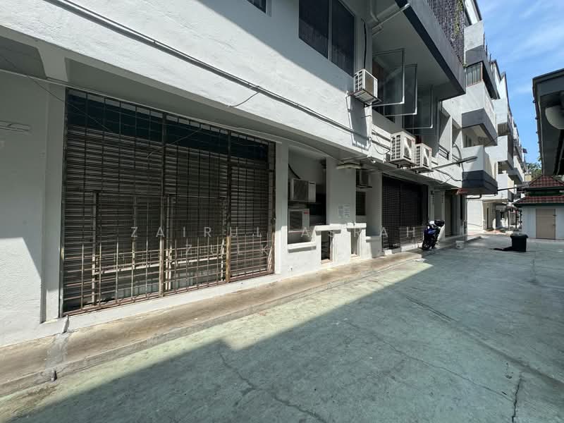 Shop / Office for Sale in Bangi (Selangor) - Zairul Asrah Zulkefli - Exterior - PropertyGuru.com.my