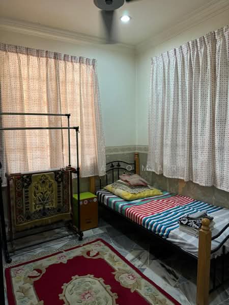 Semi-Detached House for Sale in Ayer Keroh (Melaka) - Anita Omar - Bedroom - PropertyGuru.com.my
