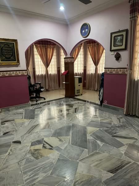 Semi-Detached House for Sale in Ayer Keroh (Melaka) - Anita Omar - Living Room - PropertyGuru.com.my