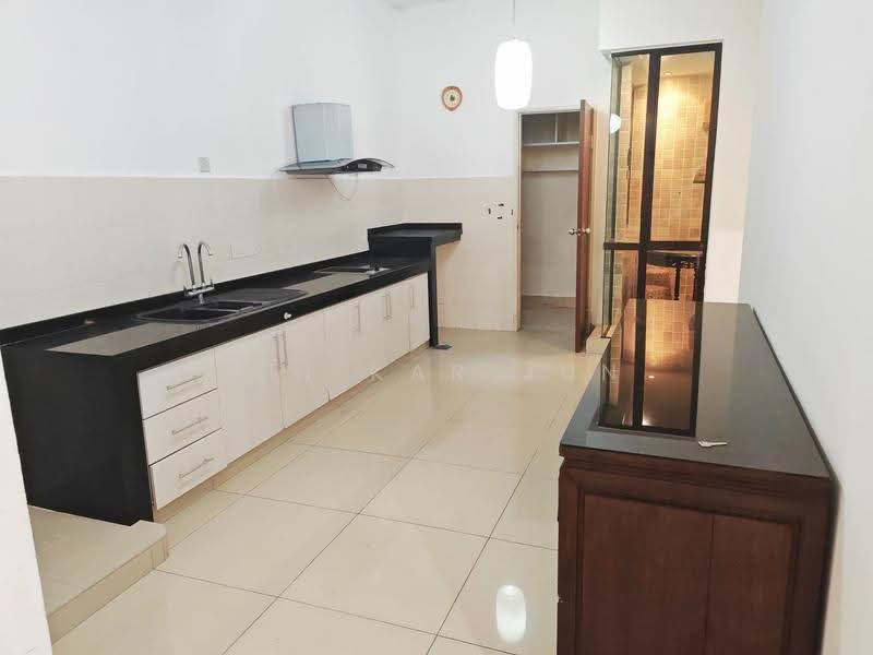 Semi-Detached House for Sale in Batu 9 (Cheras) - Hei Kar Jun - Kitchen - PropertyGuru.com.my