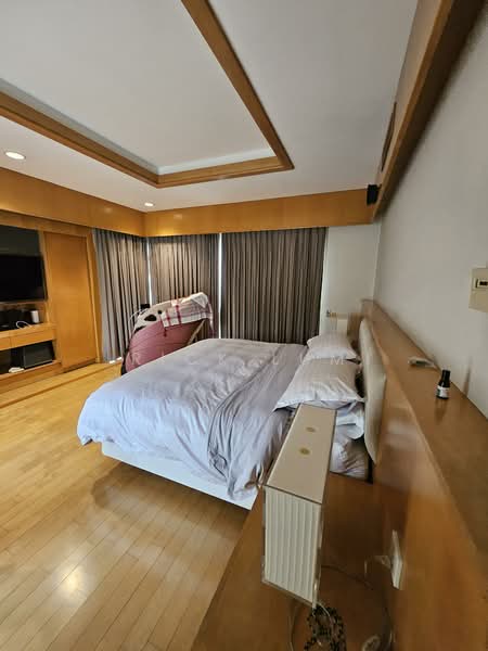 Bungalow for Sale in Sierramas (Sungai Buloh) - Rick Lum - Master Bedroom - PropertyGuru.com.my