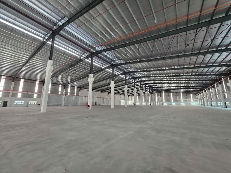 Factory for Rent in Kawasan Perindustrian SILC (Iskandar Puteri (Nusajaya)) - Benson NEC - Interior - PropertyGuru.com.my