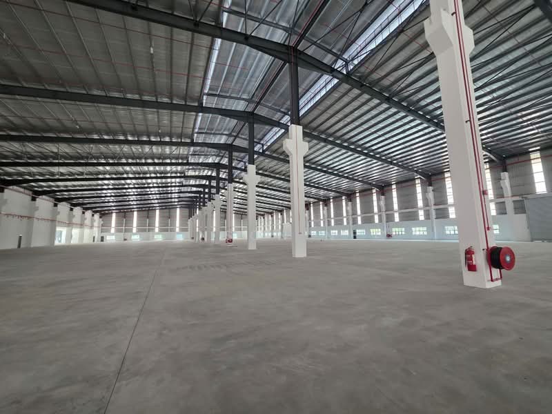 Factory for Rent in Kawasan Perindustrian SILC (Iskandar Puteri (Nusajaya)) - Benson NEC - Interior - PropertyGuru.com.my
