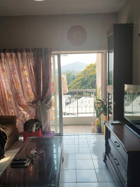 Kondominium untuk Dijual di Menara Menjalara - Michelle Tan - Living Room - PropertyGuru.com.my