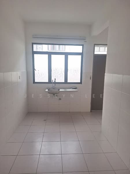 2-storey Terraced House for Sale in Setia Ecohill (Semenyih) - Jesslyn Lee - Kitchen - PropertyGuru.com.my