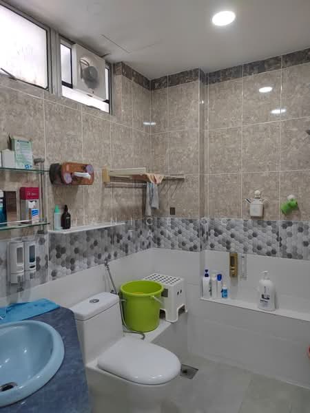 Condominium for Sale at Impian Heights - Janice CC Tan - Bathroom - PropertyGuru.com.my