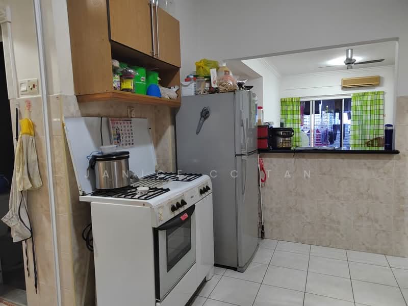 Condominium for Sale at Impian Heights - Janice CC Tan - Kitchen - PropertyGuru.com.my