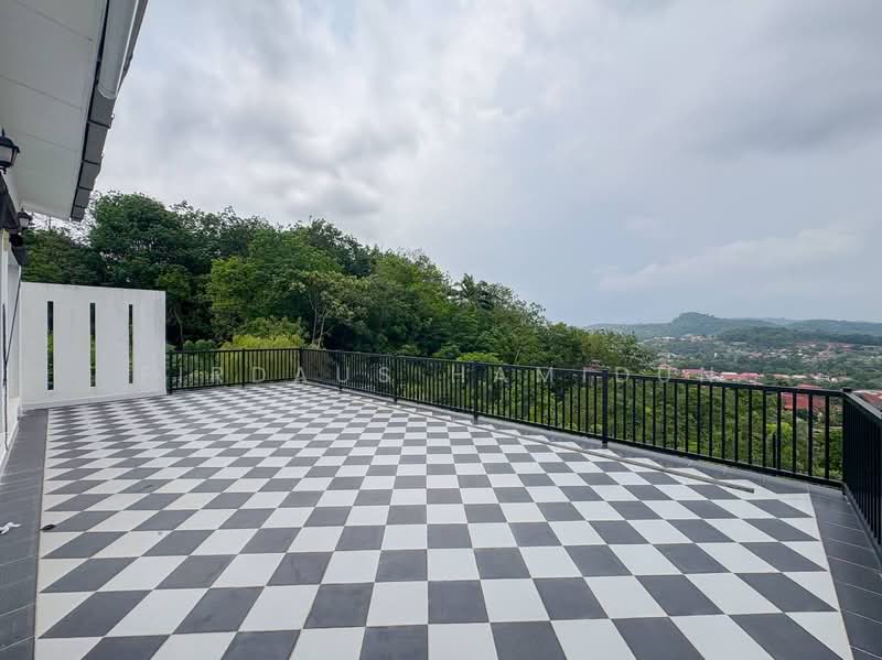 Bungalow for Sale in Dengkil (Selangor) - Firdaus Hamidun - PropertyGuru.com.my