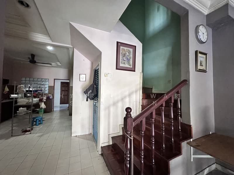 Rumah Teres 2 Tingkat untuk Dijual di Seksyen 8 (Shah Alam) - Khairil Anwar Sirajudin - Interior - PropertyGuru.com.my