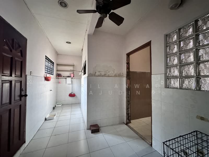 Rumah Teres 2 Tingkat untuk Dijual di Seksyen 8 (Shah Alam) - Khairil Anwar Sirajudin - Interior - PropertyGuru.com.my
