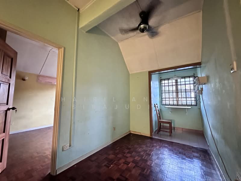 Rumah Teres 2 Tingkat untuk Dijual di Seksyen 8 (Shah Alam) - Khairil Anwar Sirajudin - Interior - PropertyGuru.com.my