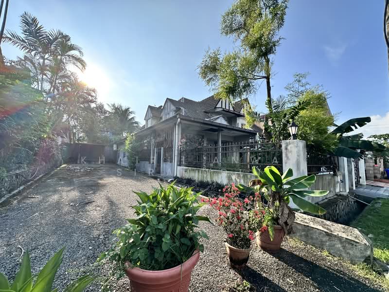 Rumah Teres 2 Tingkat untuk Dijual di Seksyen 8 (Shah Alam) - Khairil Anwar Sirajudin - Exterior - PropertyGuru.com.my