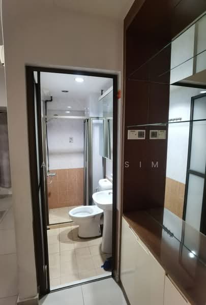 Pangsapuri untuk Disewa di University Place (Plaza Ivory) - Alvin Sim - Bathroom - PropertyGuru.com.my