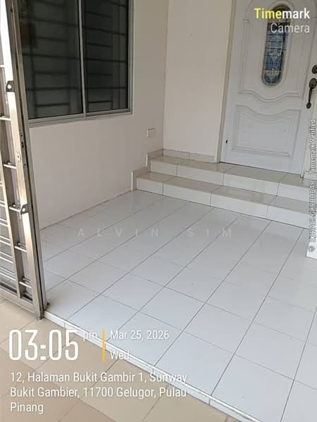 Pangsapuri untuk Disewa di University Place (Plaza Ivory) - Alvin Sim - Entrance - PropertyGuru.com.my