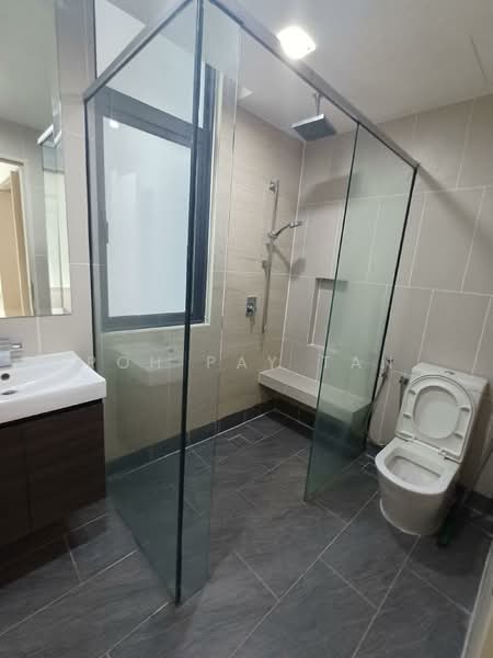 Service Residence for Sale at Verde - Poh Pay Tan - Bathroom - PropertyGuru.com.my