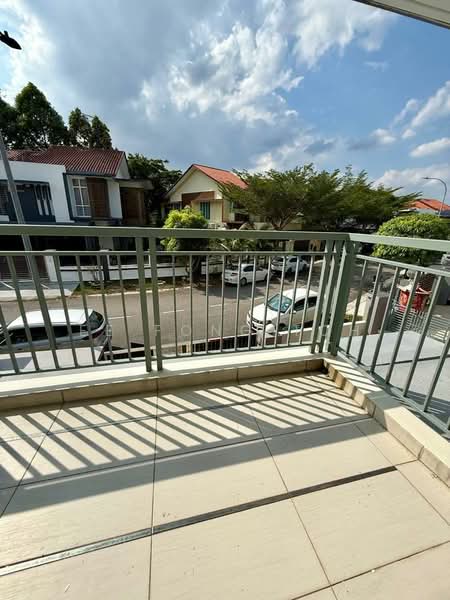 Rumah Teres 2 Tingkat untuk Dijual di Bandar Dato Onn (Tebrau) - Ee Fong Toh - Balcony - PropertyGuru.com.my