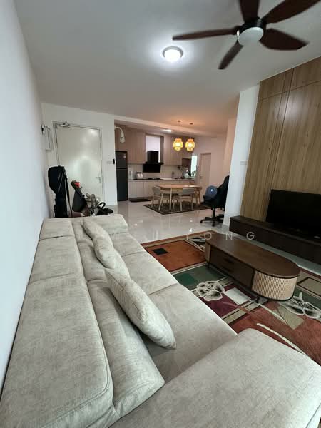 For Rent - Flora Rosa