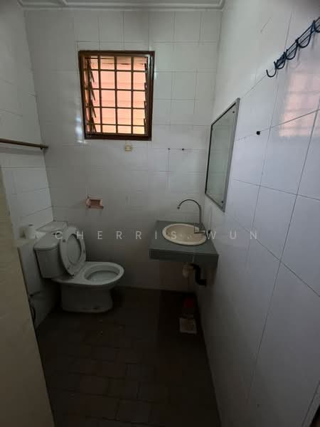 Semi-Detached House for Rent in Taman Sentosa (Johor Bahru) - Cherris Wun - PropertyGuru.com.my