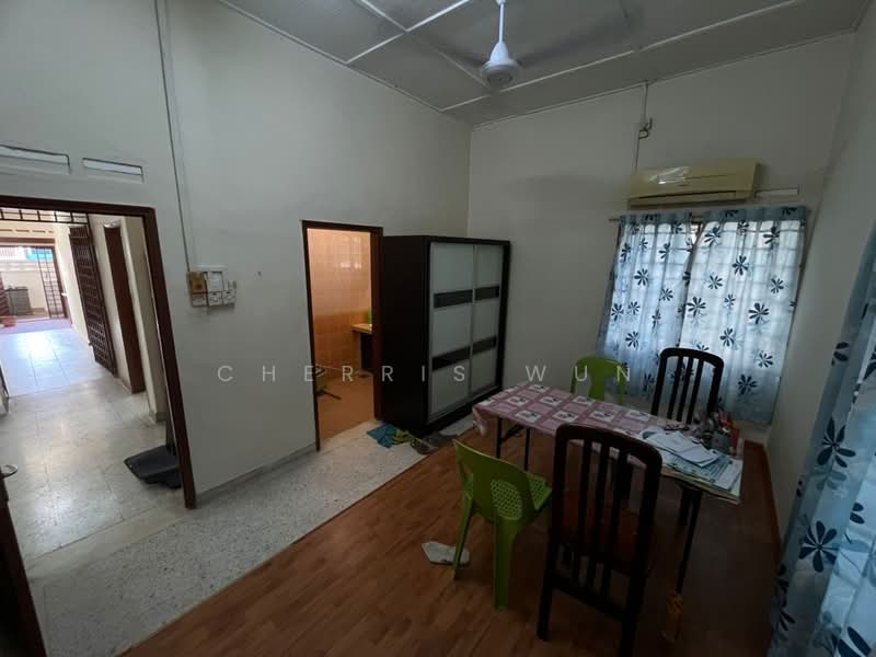 Semi-Detached House for Rent in Taman Sentosa (Johor Bahru) - Cherris Wun - PropertyGuru.com.my